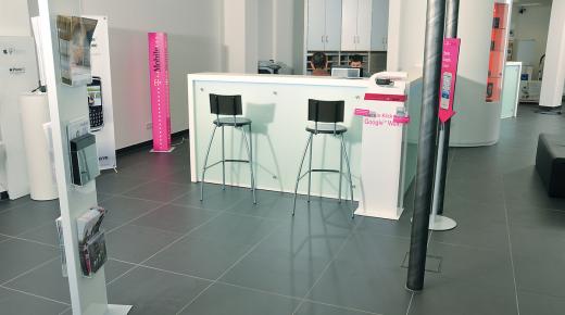 Ladeneinrichtung Elektrofachgeschäfts in Saarlouis 2